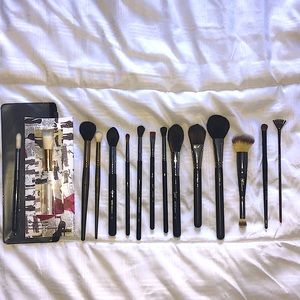 Makeup brush lot - great quality